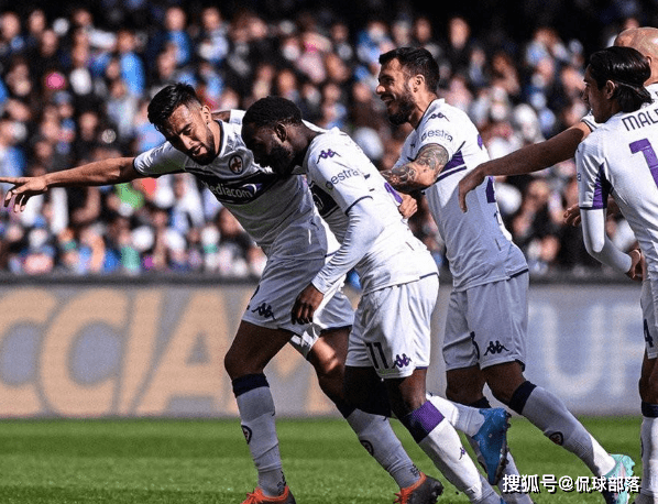 英雄联盟-上海海港发布备战花絮，赛前单刀错失，意大利杯任务艰巨，赛季目标并未改变的简单介绍